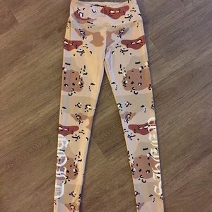 Goldsheep Clothing Camo Leggings Size Small